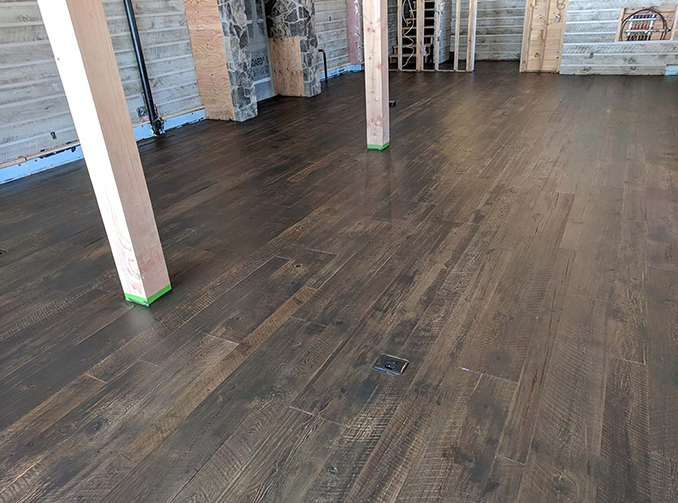 Reclaimed Hemlock
Flooring